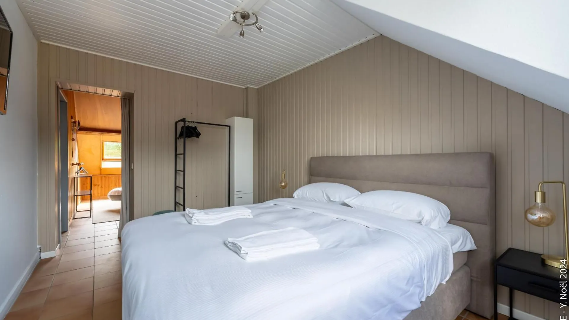 La Louve - Big Place & Garden - Parking Gratuit Brussels