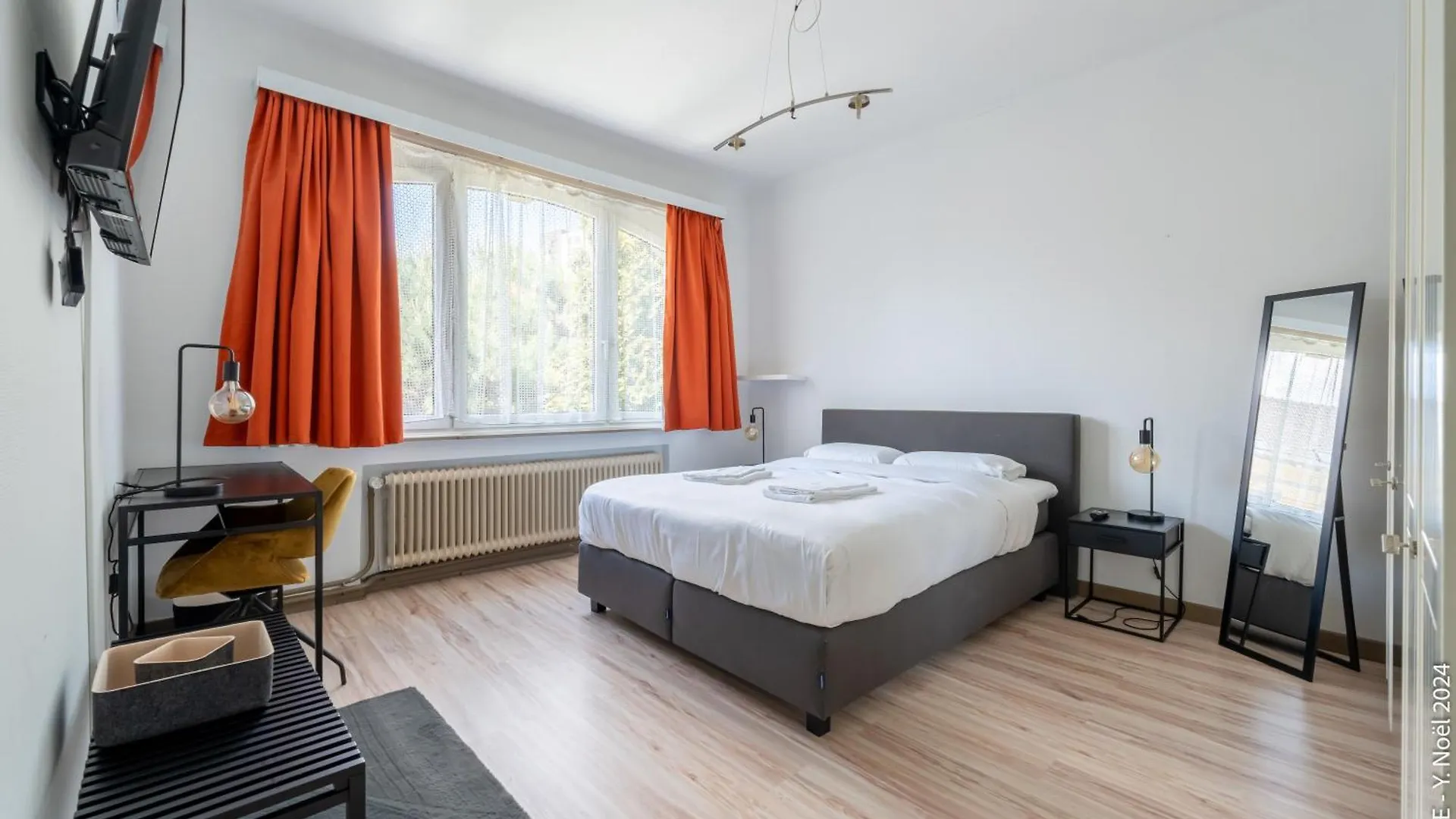 Villa La Louve - Big Place & Garden - Parking Gratuit Brussels Belgium