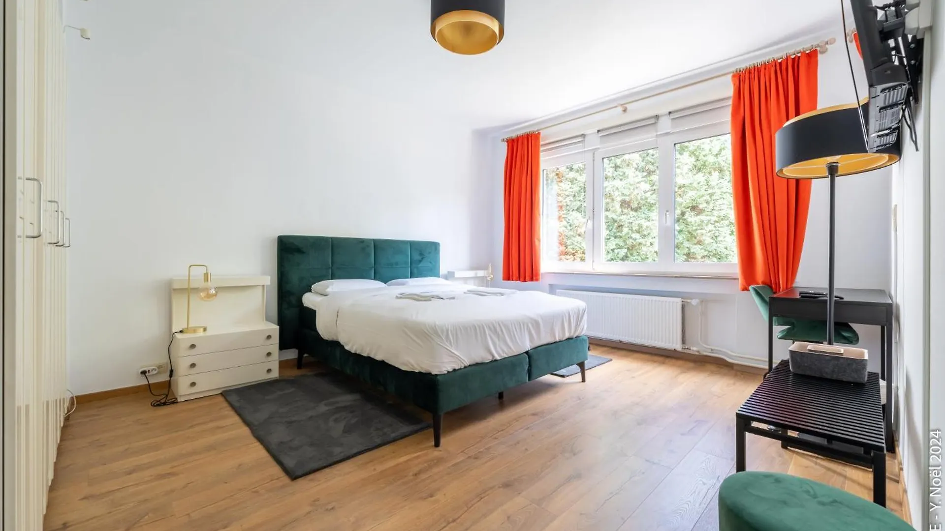 La Louve - Big Place & Garden - Parking Gratuit Brussels 0*,  Belgium